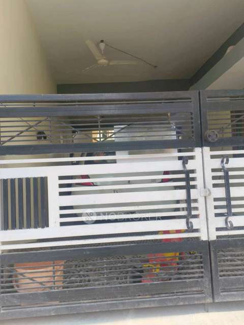 1 RK Flat In Standalone Building for Rent In Nallagandla,