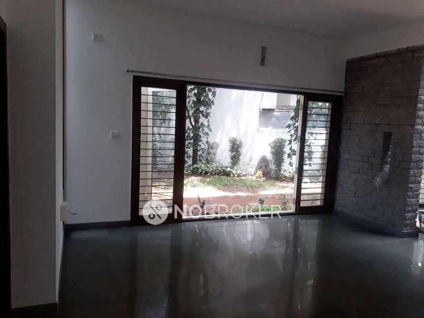 4 BHK House For Sale  In R.m.v. 2nd Stage
