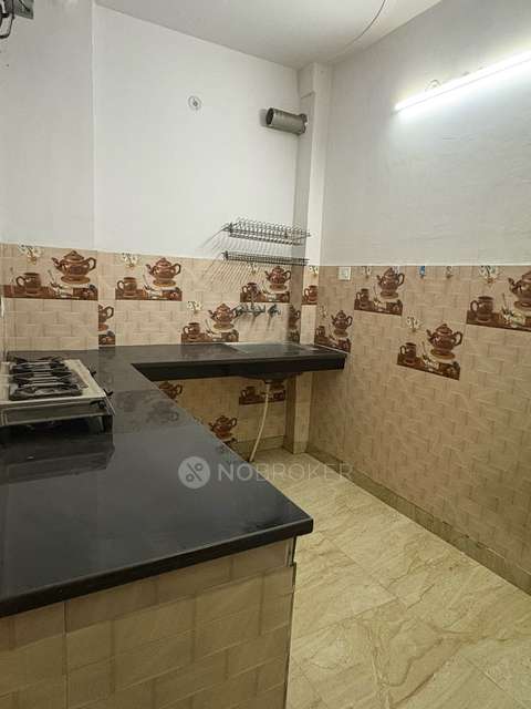 1 BHK Flat In Rwa South Uttam Nagar for Rent  In Nitin Medicos