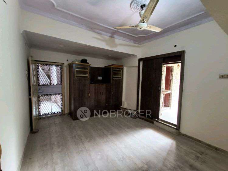 3 BHK Flat In Ranjeet Nagar for Rent  In Ranjeet Nagar