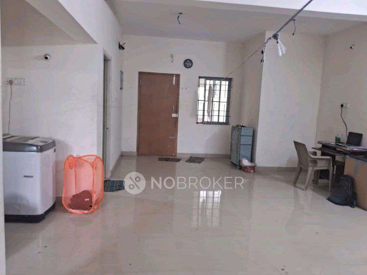 Shared Room for Male In 2 BHK  In Chromepet