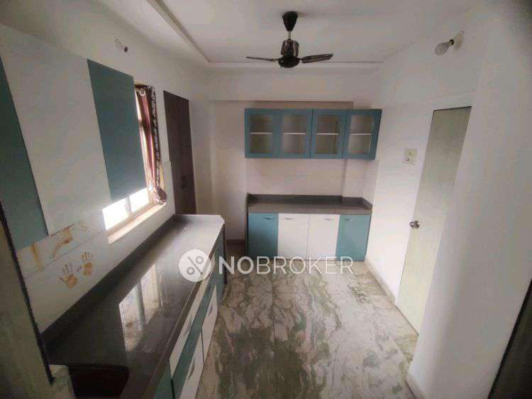 1 BHK Flat In Hill Palace Chs Ltd For Sale  In Pokhran Road No One