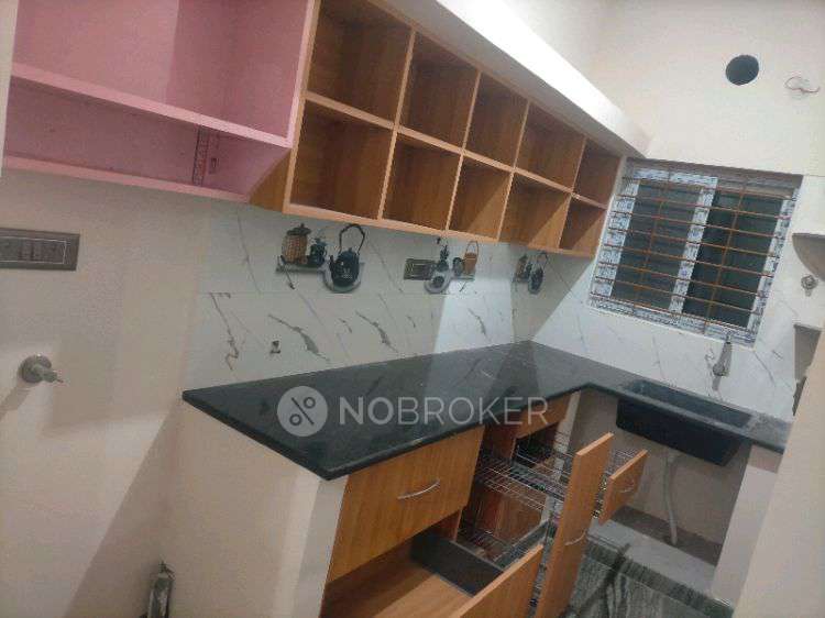 1 BHK Flat In Standalone Building  for Rent  In Varthur