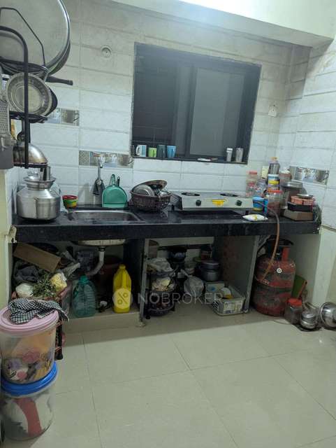 Shared Room for Female In 1 BHK  In Dhanashri Apartments In Balaji Nagar