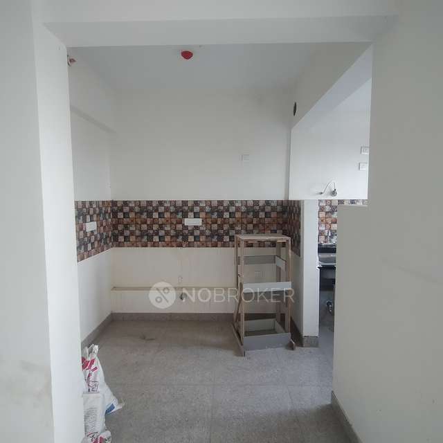 2 BHK Flat In Ahad Serenity, Hosa Road For Sale  In Hosa Road