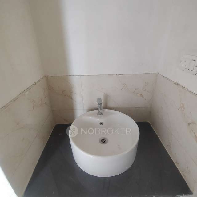 2 BHK Flat In Ahad Serenity, Hosa Road For Sale  In Hosa Road