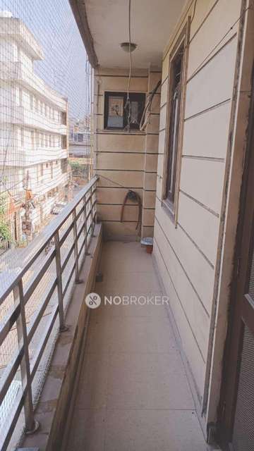 3 BHK Flat In  Standalone Building  For Sale  In Mohan Garden