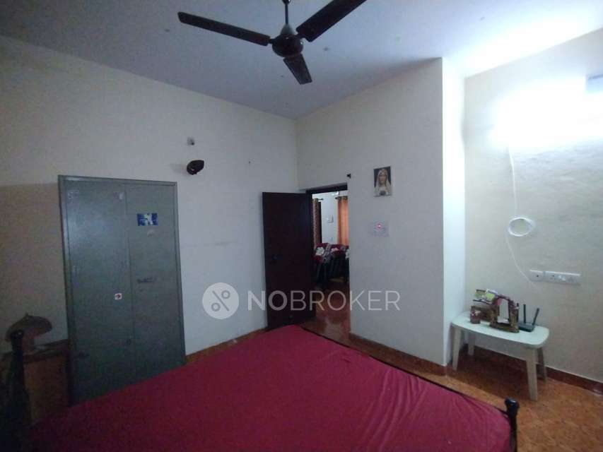 2 BHK Flat In Standalone Builidng for Rent  In Gachibowli
