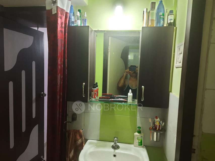 2 BHK Flat In Hira Heights, Ganesh Nagar, Wadgaon Sheri, Pune For Sale  In Wadgaon Sheri