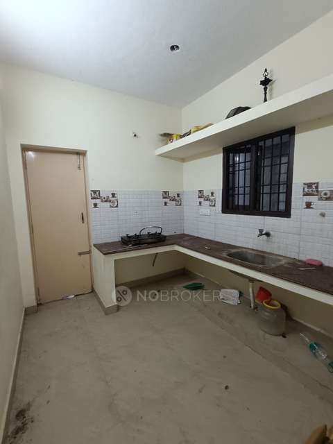 2 BHK Flat In Green Meadows, Thoraipakkam For Sale  In Thoraipakkam