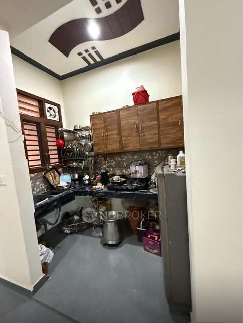 2 BHK Flat for Rent  In Sector 34