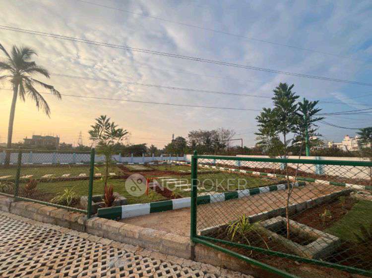 Plot For Sale  In 44qp+frq, Gowripete, Kolar, Karnataka 563101, India