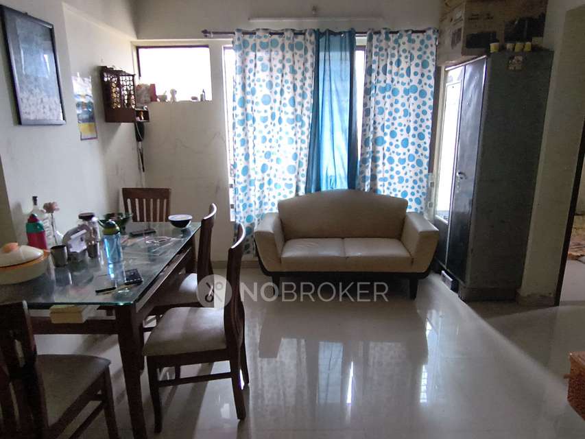 2 BHK Flat In Mari Gold For Sale  In Kasarvadavali
