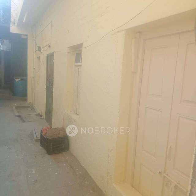 1 BHK House for Rent  In Bhaji Market, Chandan Nagar,