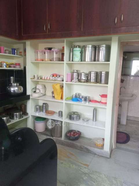 2 BHK Flat In Sai Krupa Apartments, Himayatnagar For Sale  In Padmarao Nagar