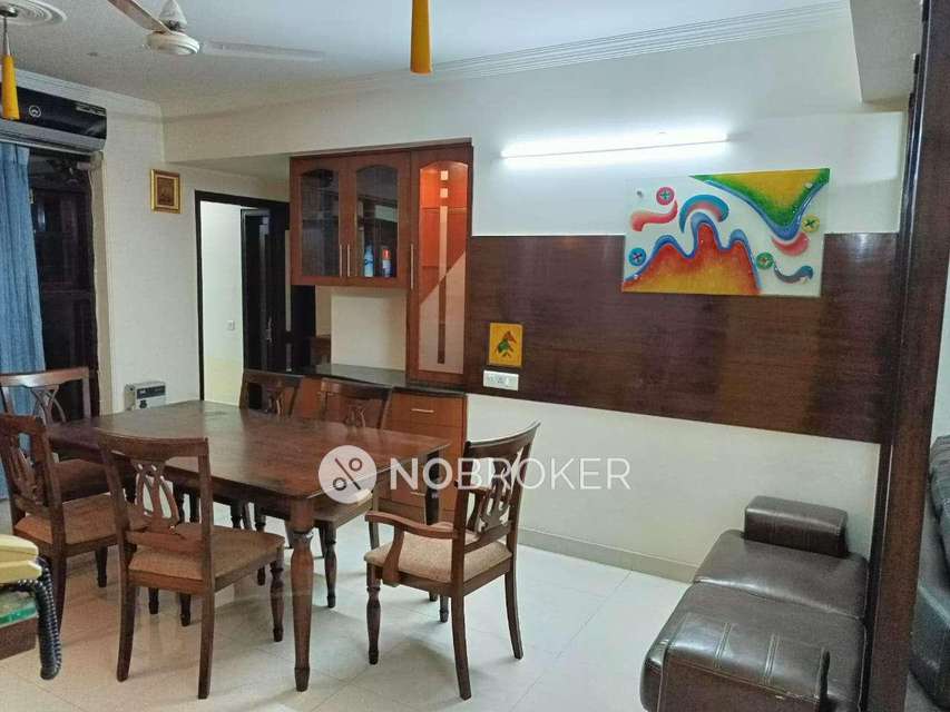 4 BHK Flat In Surbhi Apartment For Sale  In Sector 43