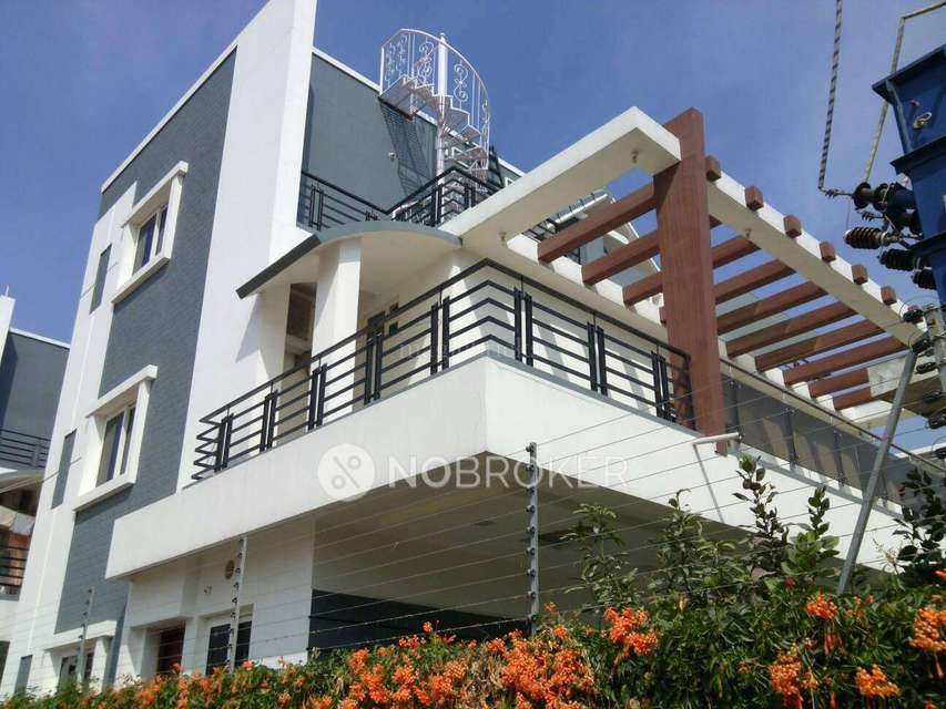 2 BHK Flat In Sai Meadows for Rent  In Kukatpally