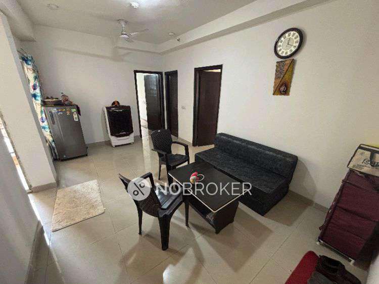 2 BHK Flat In Ajnara Le Garden For Sale  In Sector 16