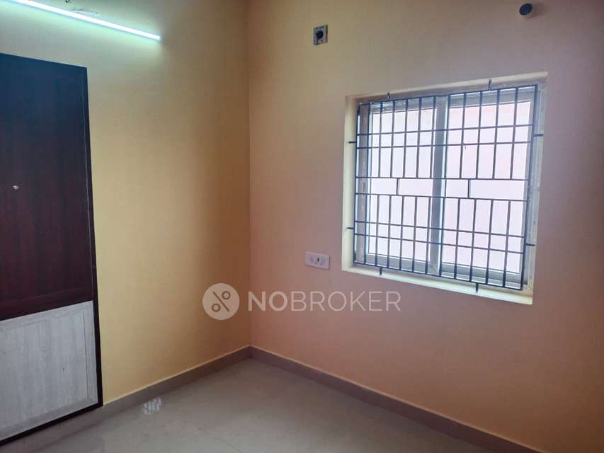 2 BHK Flat In Sai Yoganarasimmar Flats Madambakkam for Rent  In Madambakkam