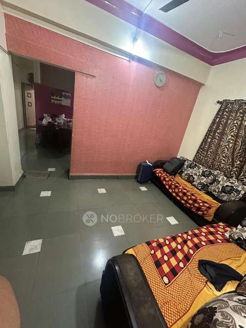 Shared Room for Female In 2 BHK  In Hadapsar