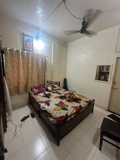 Shared Room for Female In 2 BHK  In Hadapsar