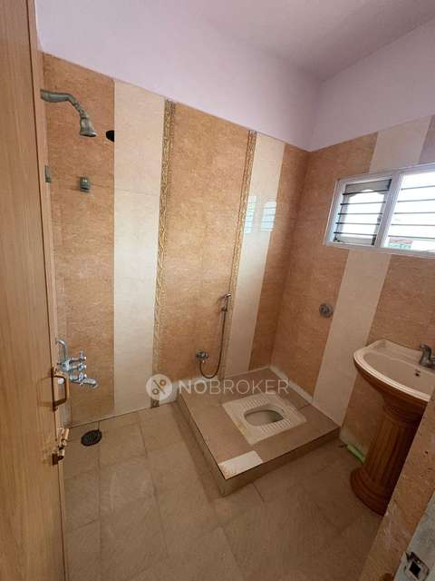 4 BHK House For Sale  In Kodigehalli