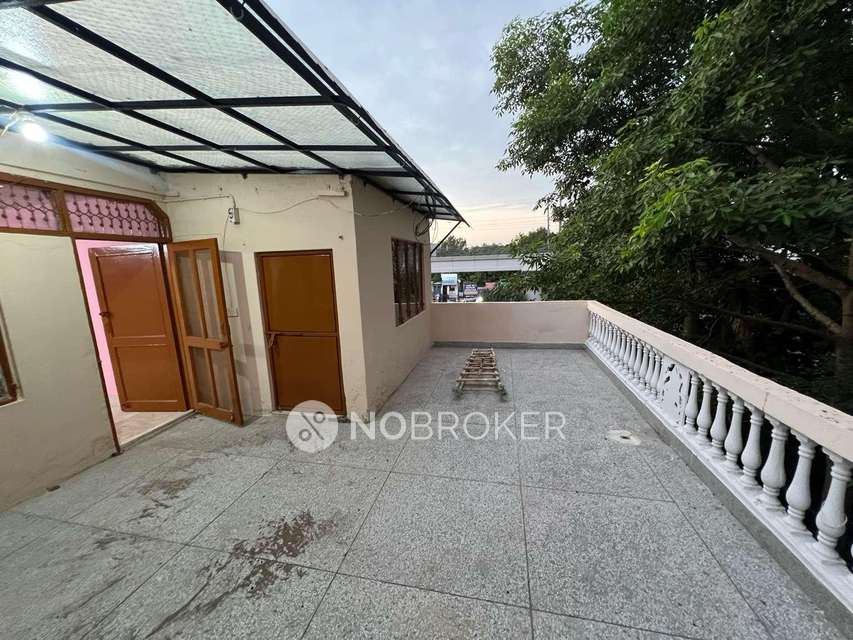 3 BHK Flat In Sb For Sale  In Ramesh Nagar