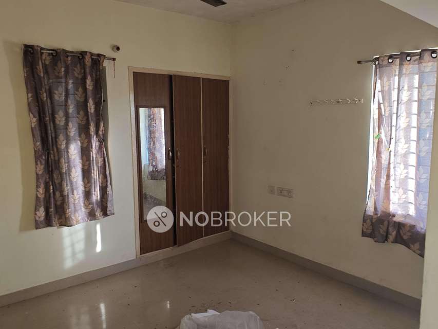2 BHK Flat In Jamal Luxor For Sale  In Poonamallee