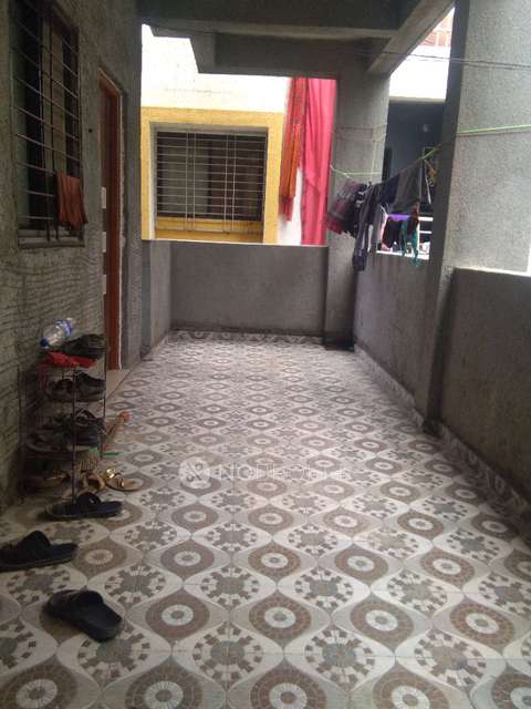 1 RK Flat In Gaikwad Residancy for Rent  In Mrunal Classic