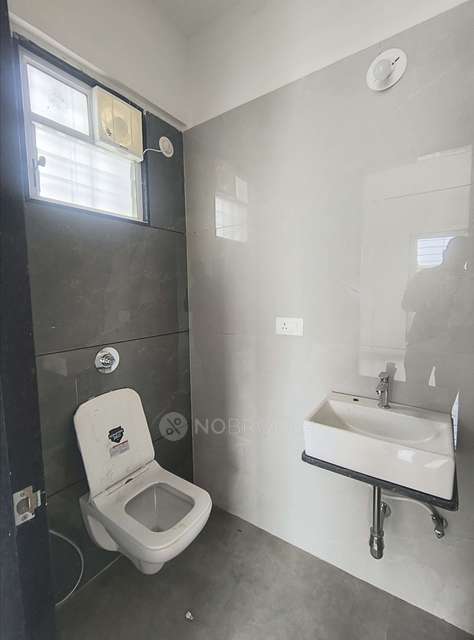 3 BHK Flat In Shree Saidatta Housing Society Bijalinagar for Rent  In Akurdi