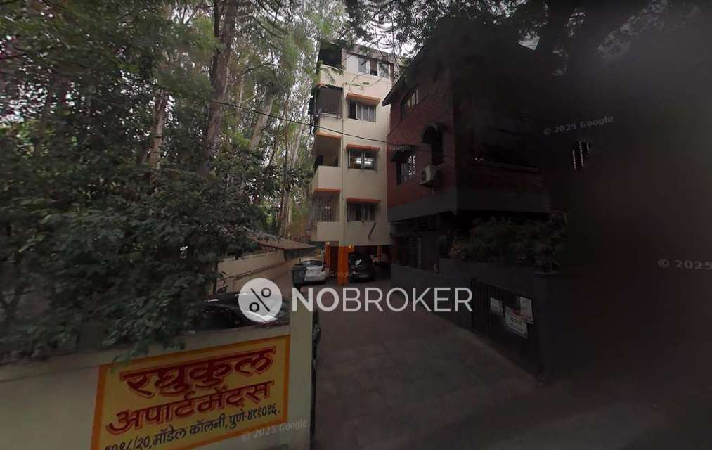 Shared Room for Male In 1 BHK  In Raghukul  In Khandve Nagar