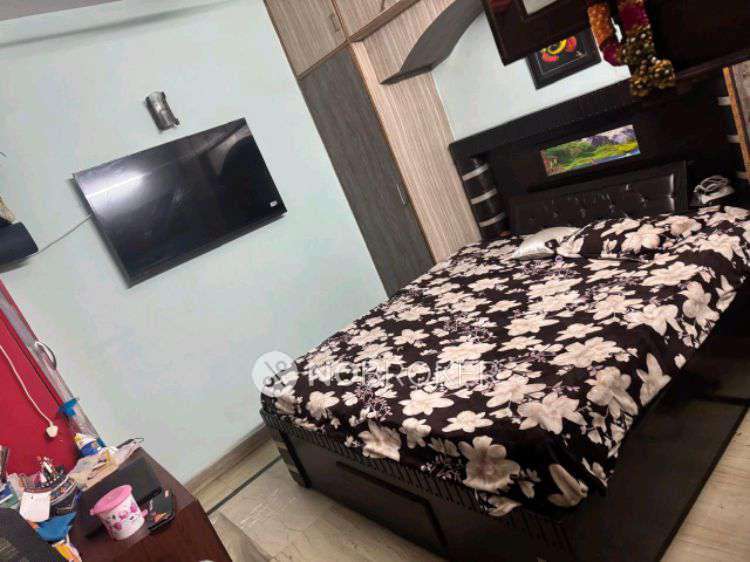 3 BHK Flat In G Block.hari Nagar For Sale  In Wz205, Pocket A, Hari Nagar, Janakpuri, New Delhi, Delhi, 110058, India