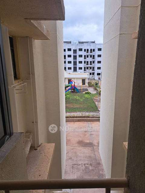 1 BHK Flat In Peninsula Address One for Rent  In Gahunje