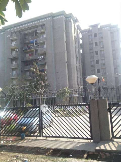 4 BHK Flat In Hansika Apartment for Rent In Rasoolpur