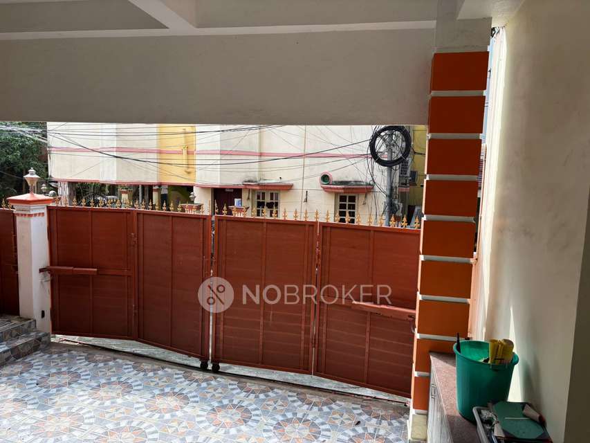 4+ BHK Flat In Standalone Building  for Rent  In Saligramam