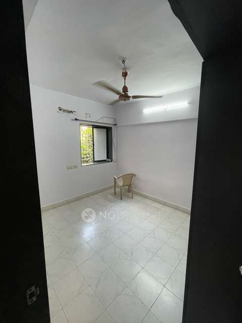 2 BHK Flat In Shiv Kirti Apartment for Rent  In Malad West