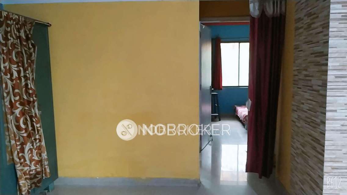 1 BHK Flat In Near Pratap Cinema For Sale  In Thane