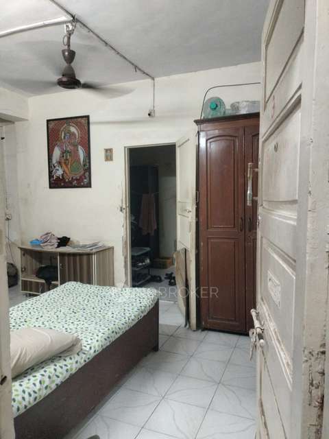 1 BHK Flat In Samrat And Pulkit Chs For Sale  In Andheri West
