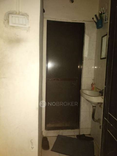 1 BHK Flat In Samrat And Pulkit Chs For Sale  In Andheri West