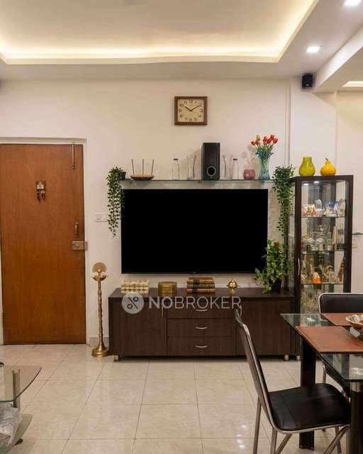 1 BHK Flat In Arvasu Chs for Rent  In Santacruz West