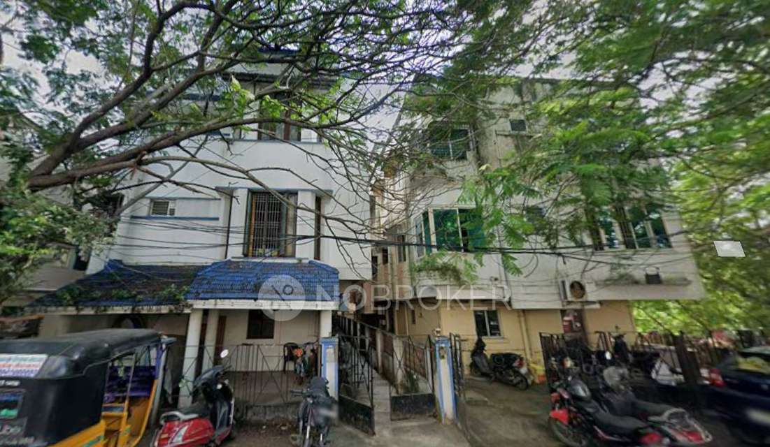 Single Room for Female In 2 BHK  In Jemi Homes