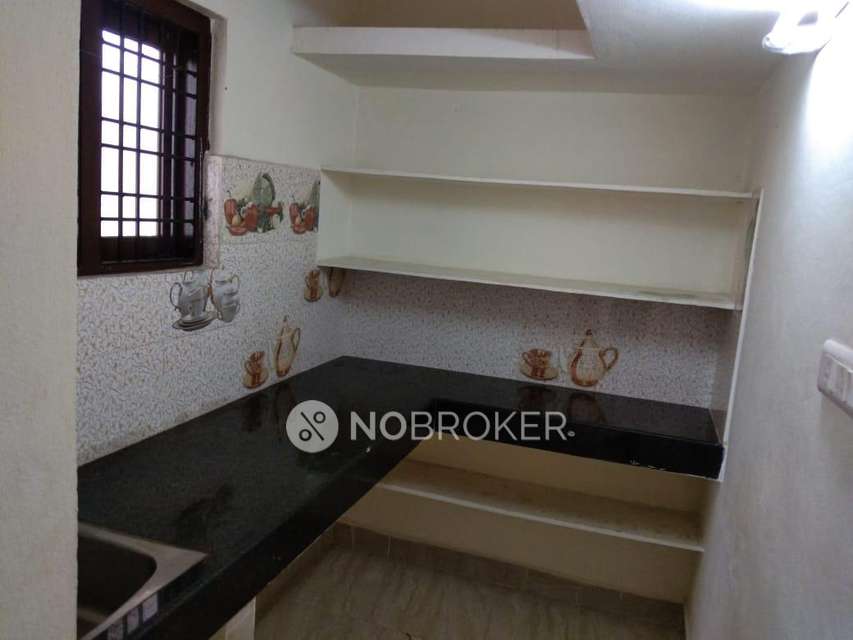 4+ BHK Flat For Sale  In Banjara Hills