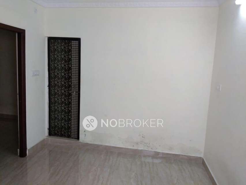 4+ BHK Flat For Sale  In Banjara Hills