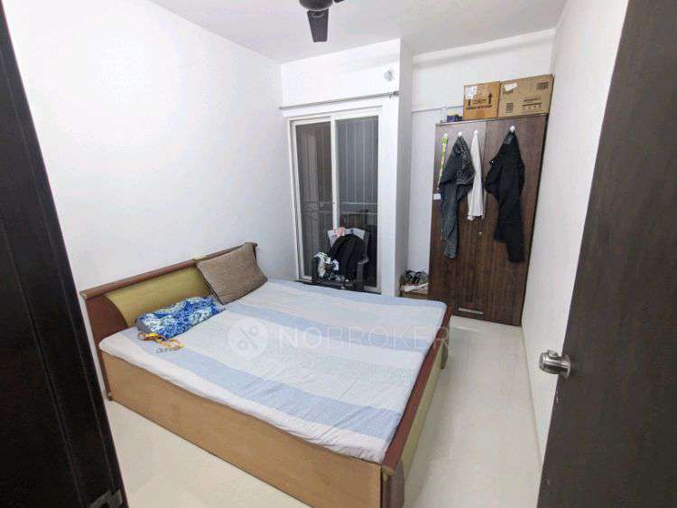 Shared Room for Male In 2 BHK  In Rama Krystal One In Moshi(pc)