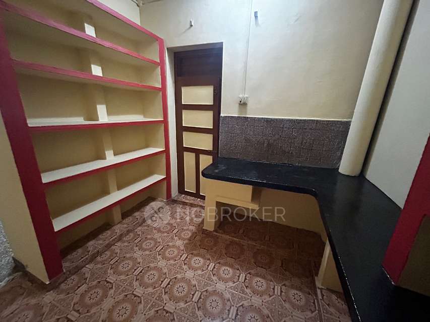 2 BHK House for Rent  In 13th East Cross Street