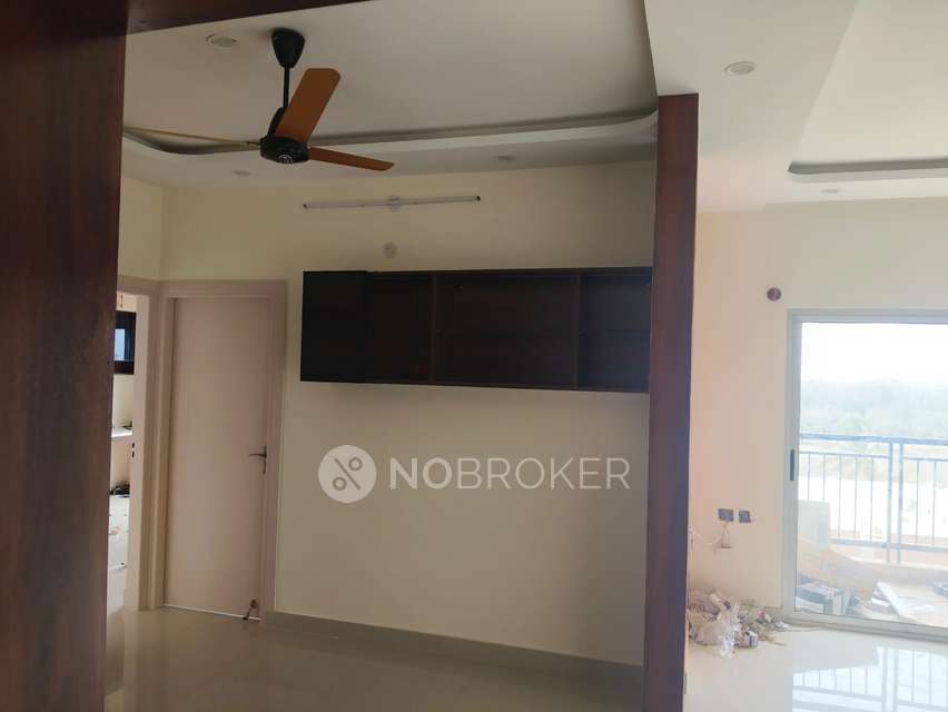 2 BHK Flat In Clpd Sunrise , Palm Lakeside for Rent  In Palm Lakeside