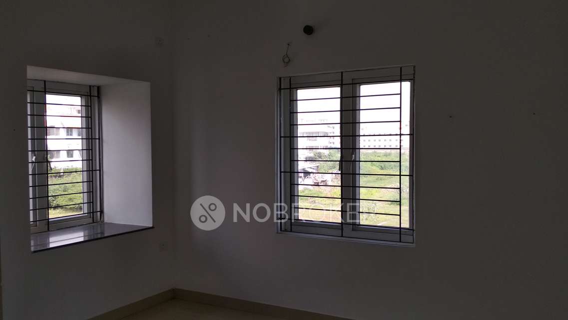 3 BHK Flat In Srivilas Roopam, Medavakkam For Sale  In Medavakkam