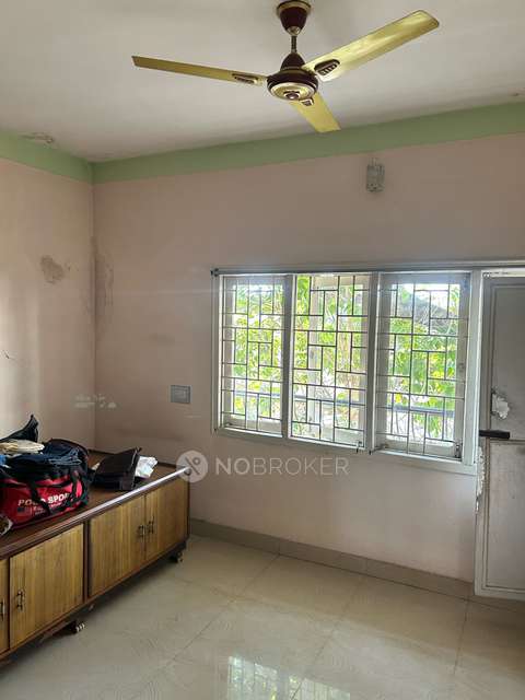 2 BHK House for Rent  In 16, Radha Krishna Layout 1st Stage, Padmanabhanagar