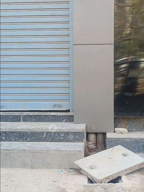 Shop in Noida, Noida for Rent 