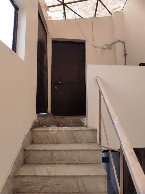 2 BHK Flat For Sale  In East Patel Nagar Market